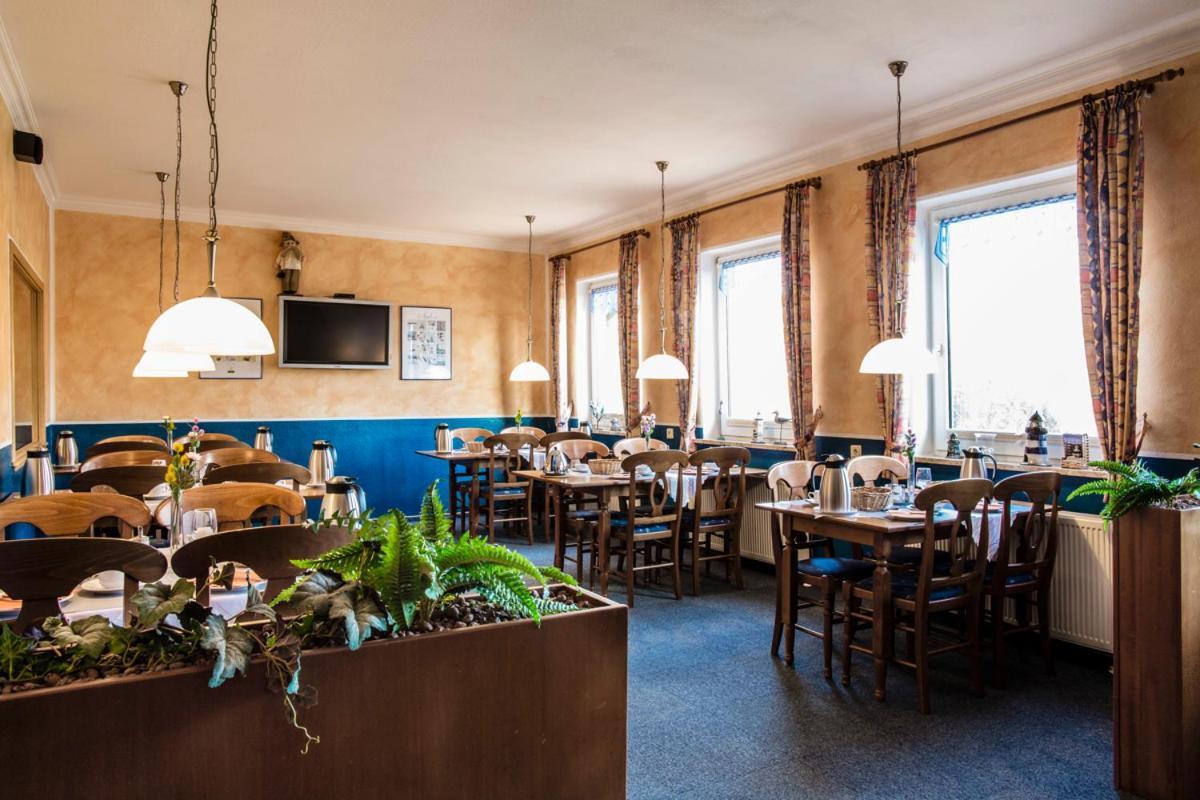 Logia Hotel Garni Neuharlingersiel Exteriér fotografie